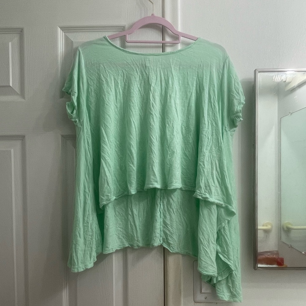 Emma & Sam Light Green Flowy High-Low Top